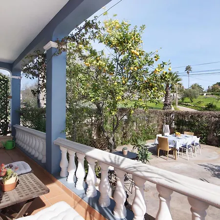 Casa Buganvilias *
