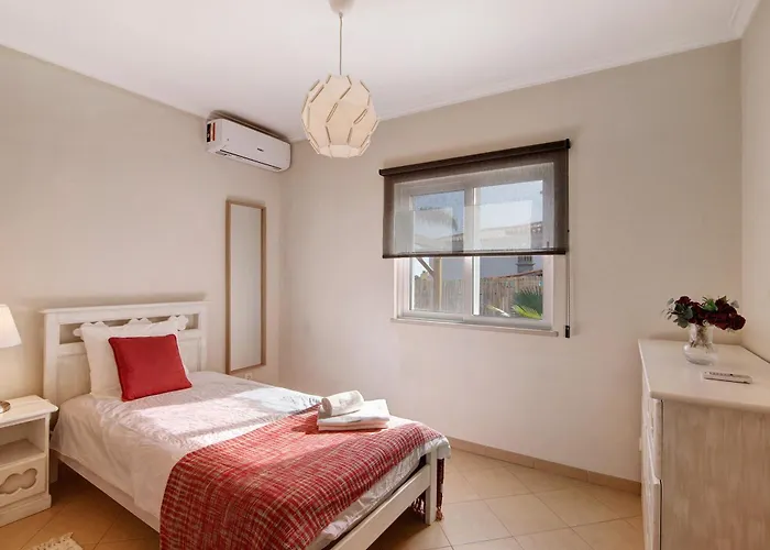 Casa Buganvilias * ローレ