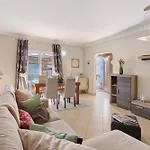 Casa Buganvilias *